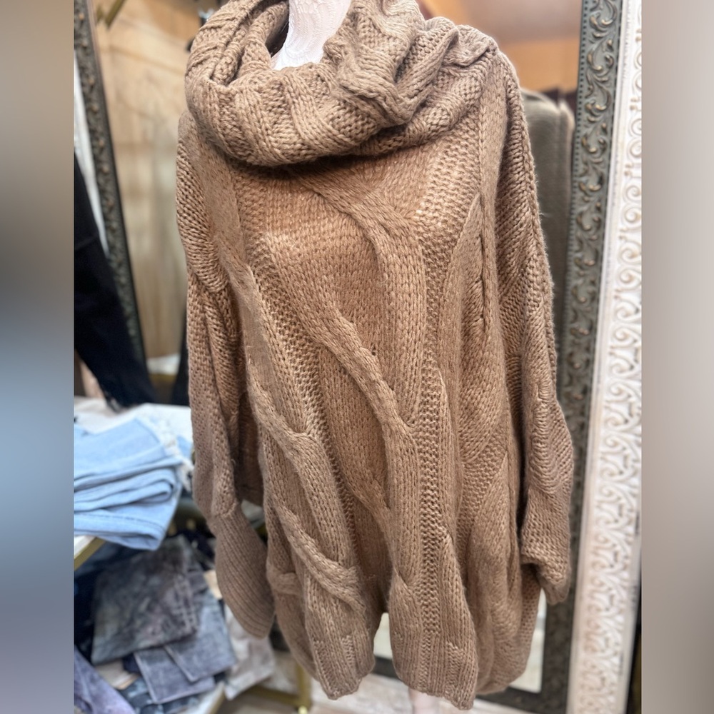 Claire Oversized Sweater in Carmel